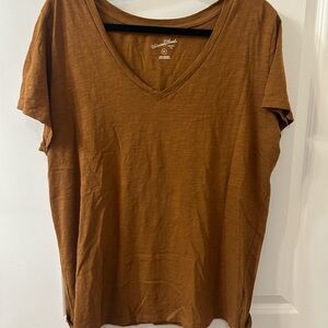Universal Thread Women's Tan V-Neck Tee